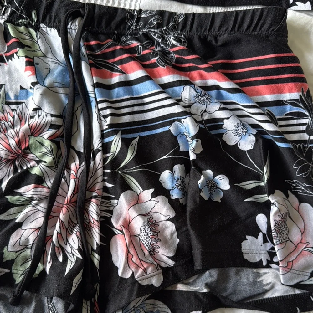 Linea Donatella Black and Pink Floral Pajama Set